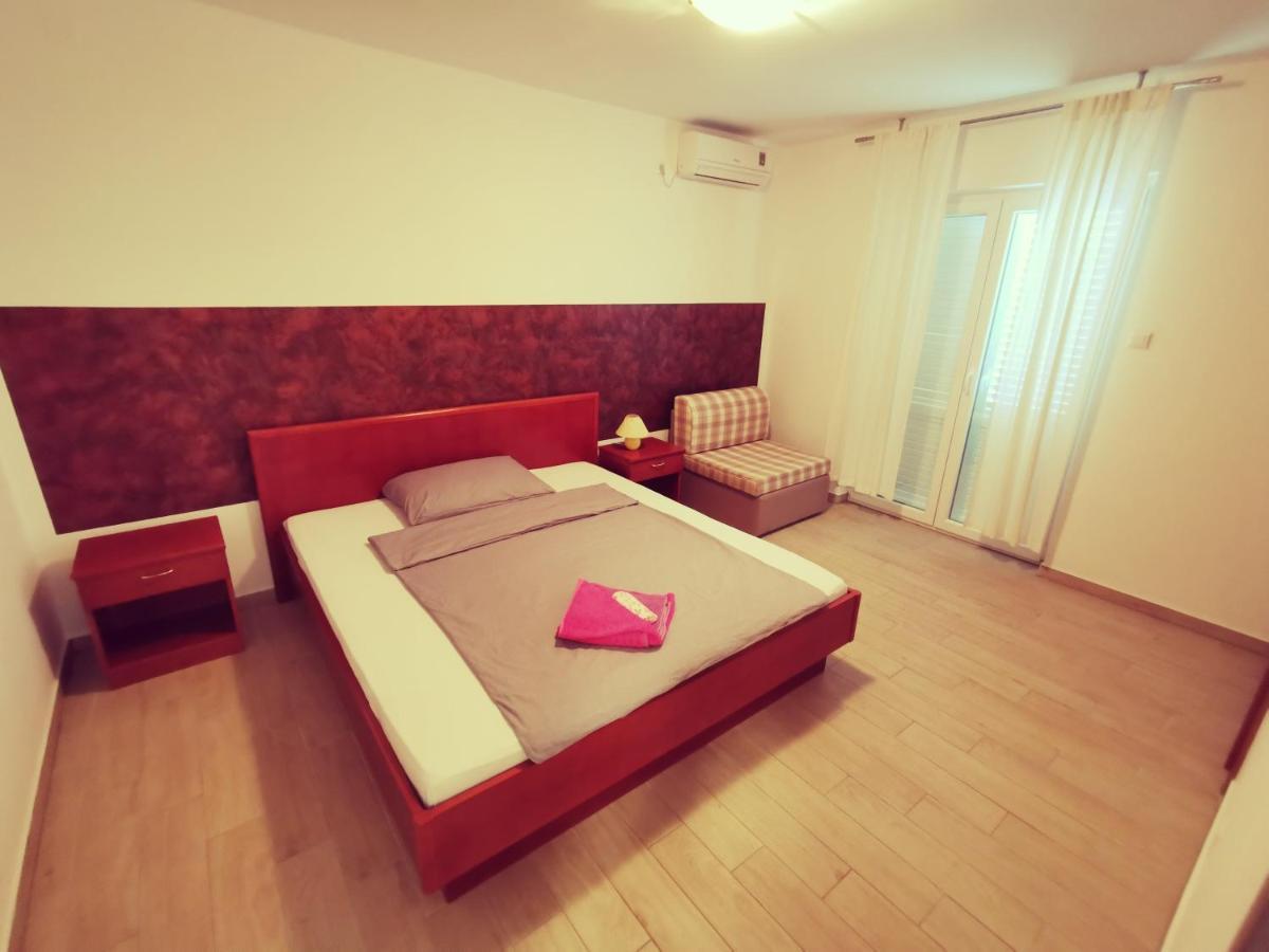 Appartement Haus Maro à Supetarska Draga Chambre photo