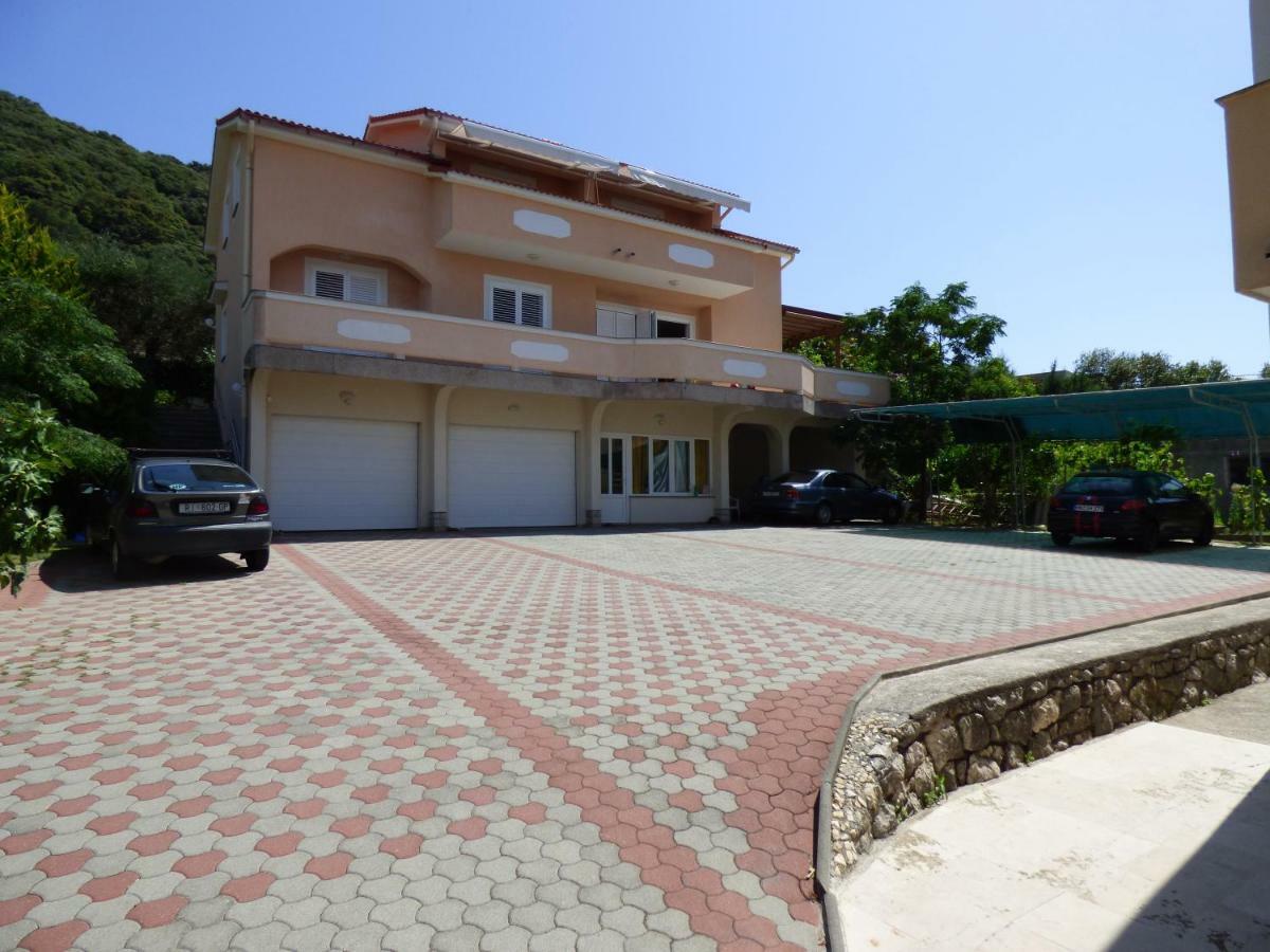 Appartement Haus Maro à Supetarska Draga Extérieur photo